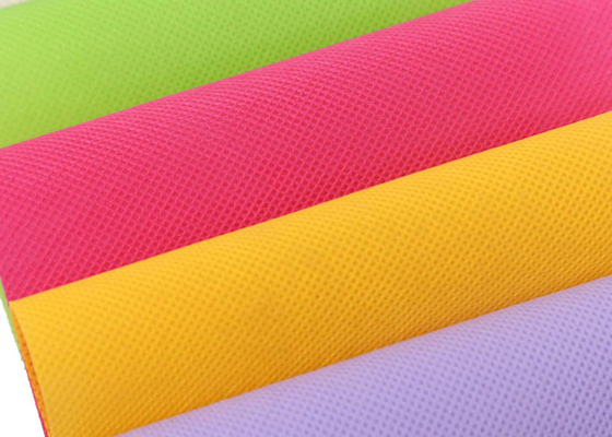 comprare Tessuto non tessuto dello spunbond di larghezza 10-260gsm 100% pp di 240CM online manufacture