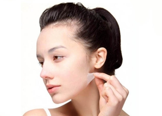 comprare Di Spunlace rotolo respirabile del tessuto non, tessuto viscoso molle per la maschera invisibile online manufacture
