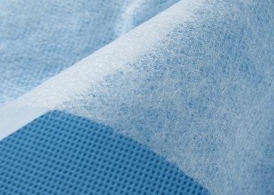Tessuto non tessuto monouso in PP per cappuccio medico ospedaliero e cappuccio per scarpe per hotel 10-200gm